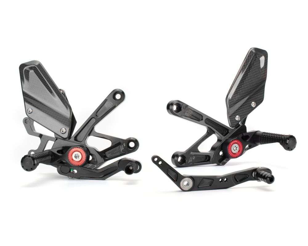 Gilles Tooling Rearset til Yamaha YZF - R1 2015 - 2022 - MUE2 sort - Pitboxen Performance