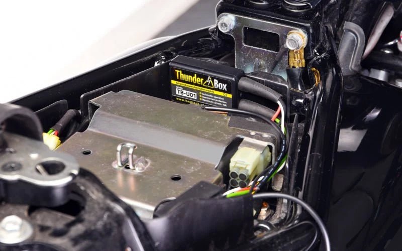 Healtech Thunderbox - styreenhed til ekstramonteret elektronik - Pitboxen Performance