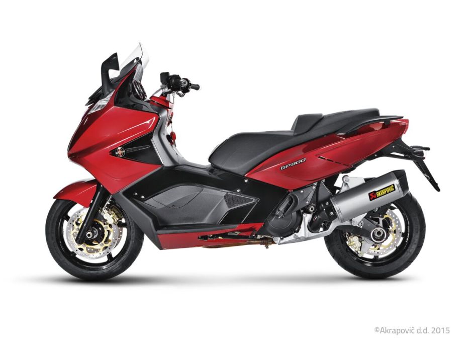 Akrapovic Rustfri Slip on udstødning til Aprilia GP800 (08 - 16) - Pitboxen.dk