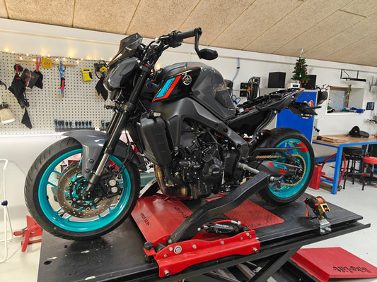 MT-09 SP killer – Jespers Yamaha MT-09 bygget hos Pitboxen