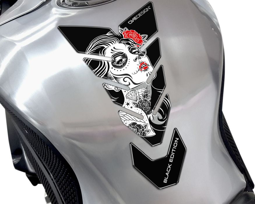 Tankpad  "Tattoo girl" - hvid