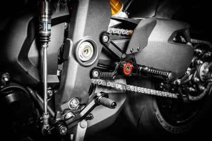 Justerbare fodhvilere til Triumph Speed Triple 1200RS (22-24) – Gilles Tooling