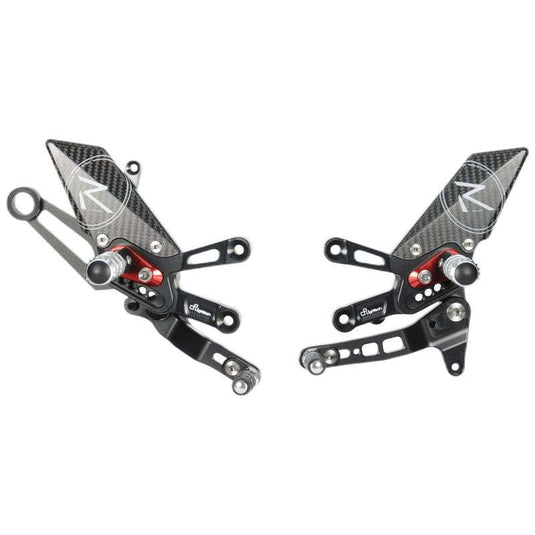 Lightech rearset til Aprilia RSV4 1100 / Tuono V4 1100 (18 - 22) - Type R (GP gearskift) - Pitboxen.dk