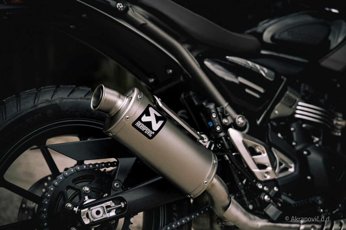 Triumph Speed 400 (23 - 24) slip - on udstødning - Akrapovic - Pitboxen.dk